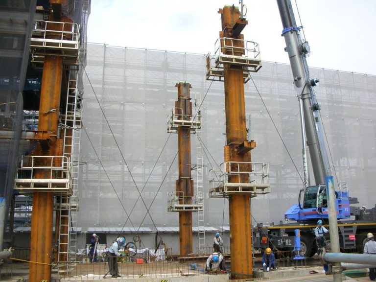 千葉工大　２～３通り柱建て方②.JPG@@@